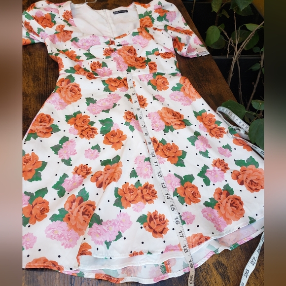 Zara Floral Puff Short Sleeve , A line, Sweetheart, Wedding Guest, XS, - Picture 6 of 15